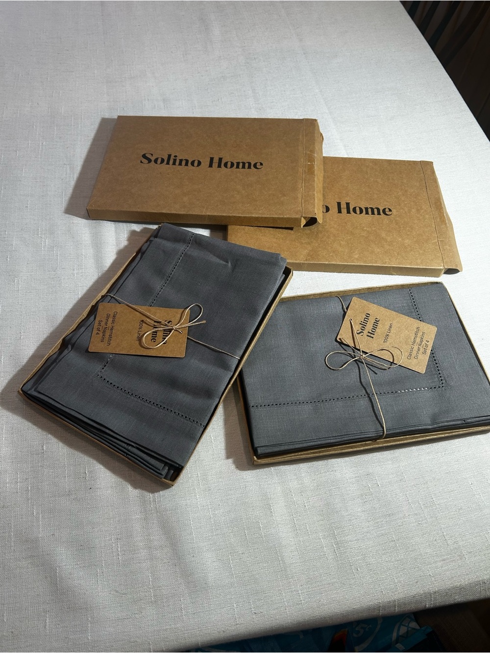 New Solino Home 100% Linen Classic Hemstitch Dinner Napkins – Grey (2 sets of 4)